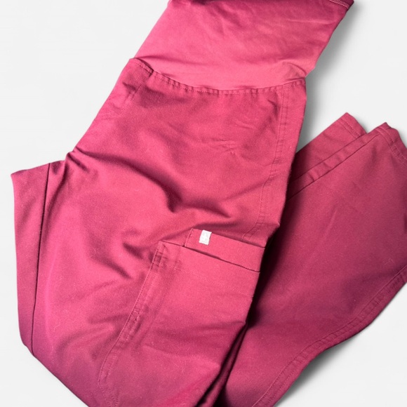 Figs Maternity Scrub Pants - Picture 2 of 10